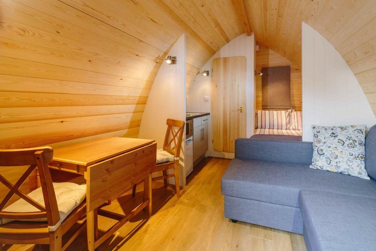 Mallow Glamping Pod Cheltenham Bagian luar foto
