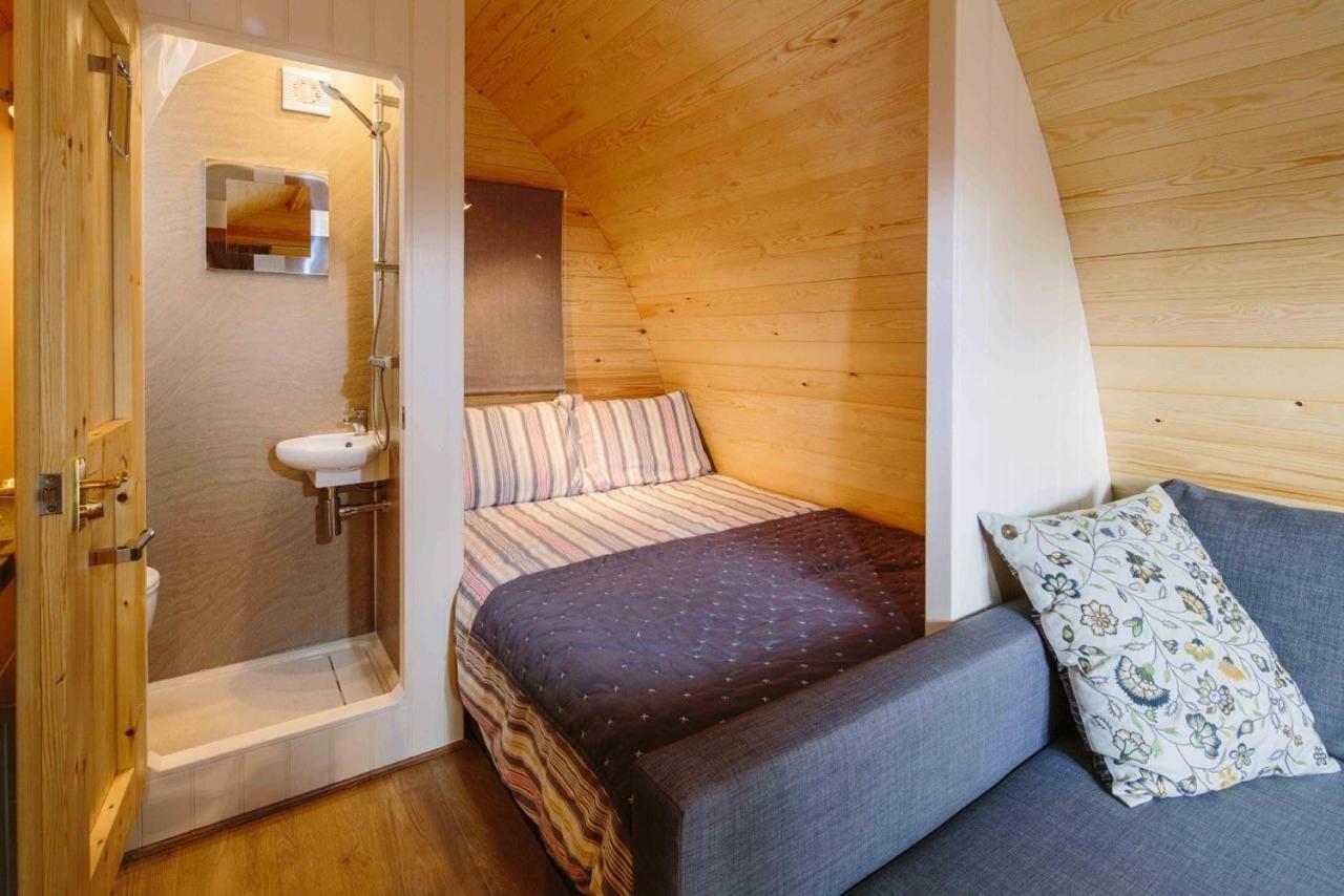 Mallow Glamping Pod Cheltenham Bagian luar foto