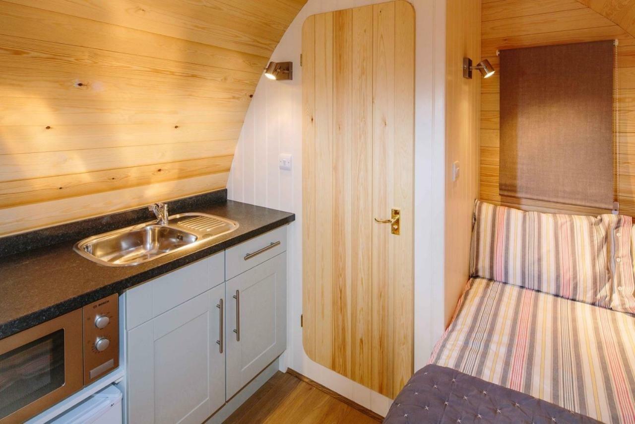 Mallow Glamping Pod Cheltenham Bagian luar foto