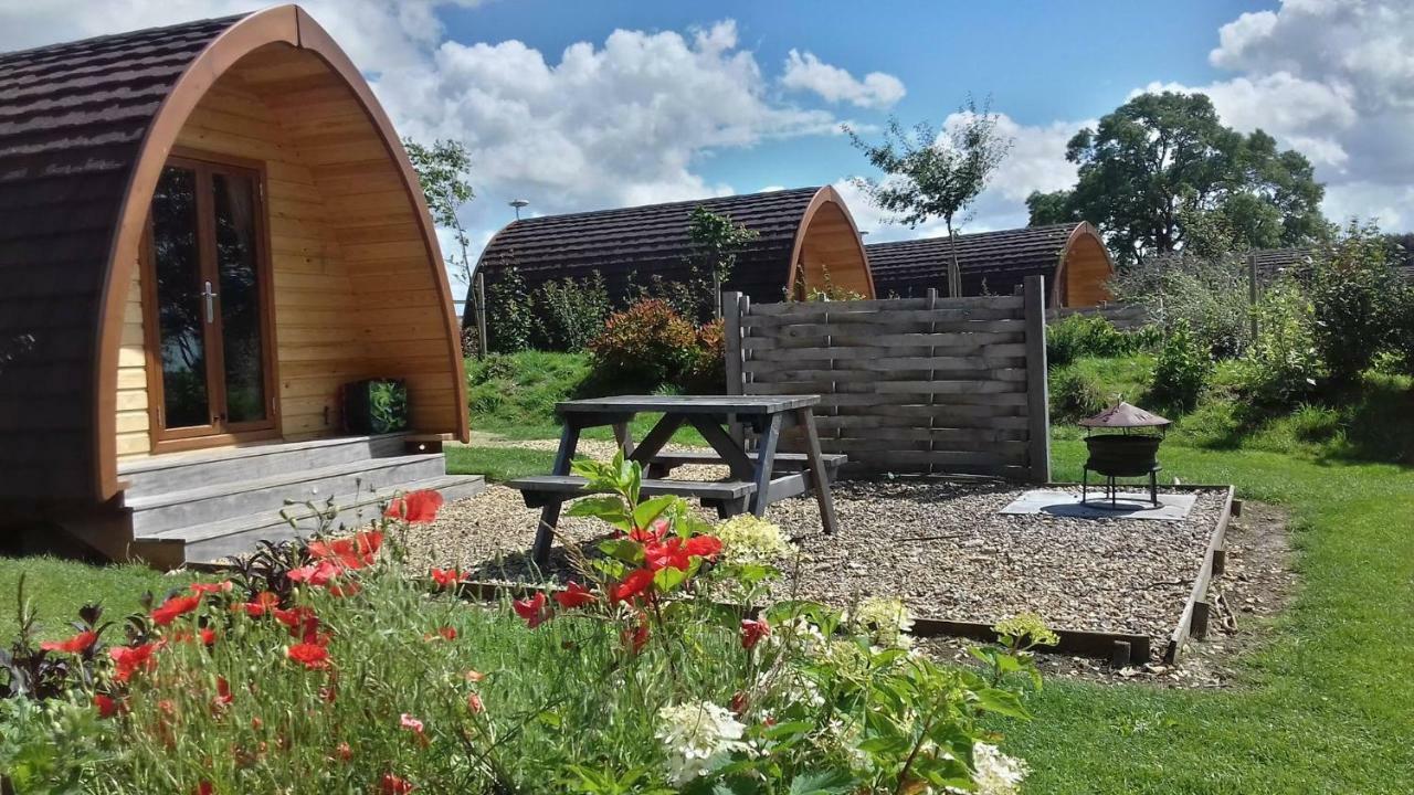 Mallow Glamping Pod Cheltenham Bagian luar foto